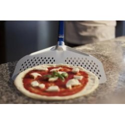 Pala para horno de pizza en aluminio anodizado rectangular perforada de 33cm y mango de 150cm
