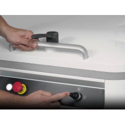 Divisora y prensas semi automáticas de masa para panadería, pastelería y pizzería SQ SA